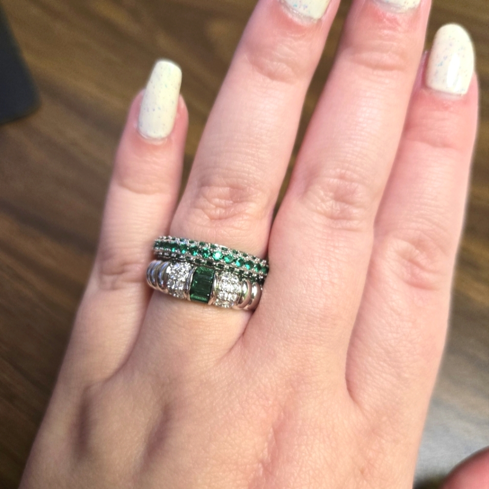 Bomb Party Evergreen Ring May 2025 Size 8